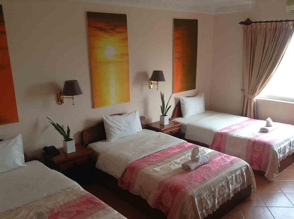 Han Kong Hotel And Restaurant Sziemreap Kültér fotó