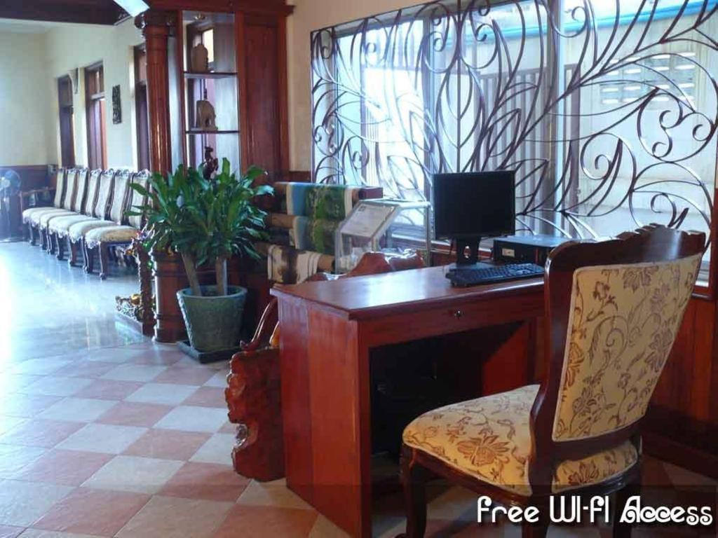 Han Kong Hotel And Restaurant Sziemreap Kültér fotó