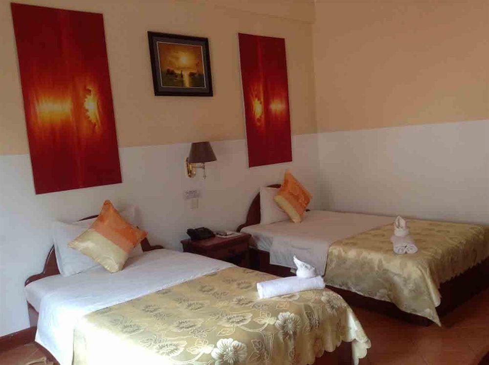 Han Kong Hotel And Restaurant Sziemreap Kültér fotó