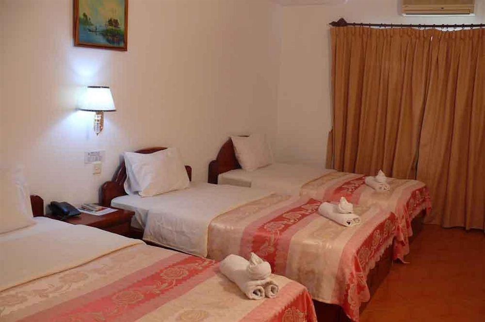 Han Kong Hotel And Restaurant Sziemreap Kültér fotó